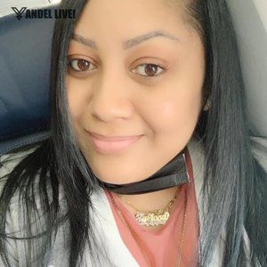 Meet your Posher, Julissa